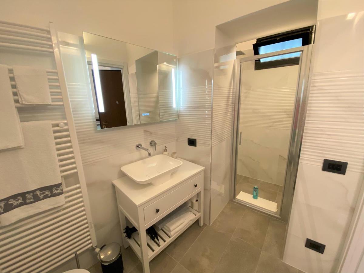 Appartement Nicolaus à Sesto Calende Extérieur photo