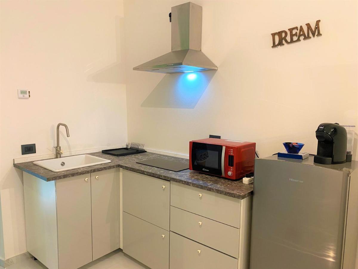 Appartement Nicolaus à Sesto Calende Extérieur photo