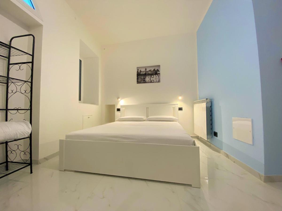 Appartement Nicolaus à Sesto Calende Extérieur photo